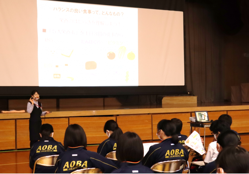 青葉中学校で出前授業を行いました♪